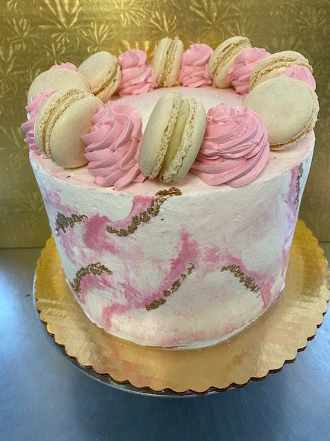 Cake decorated with macarons